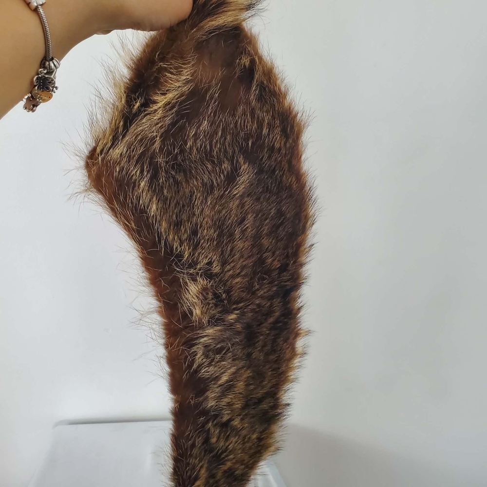 Real Fur Collar - Picture 3 of 8
